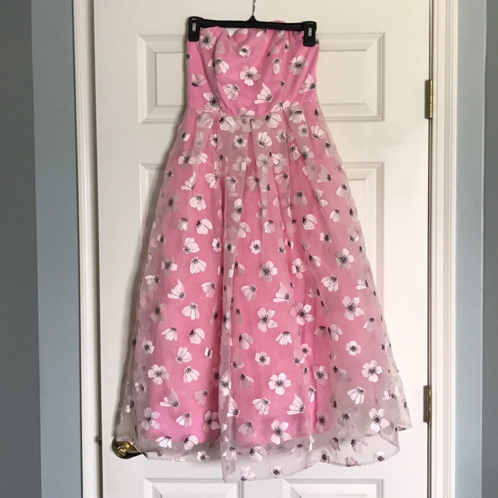 Embroidered floral dress